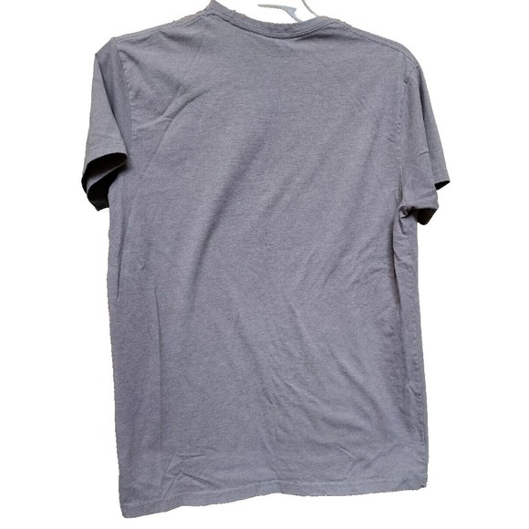 Patagonia Gray T-Shirt Size Large Ventura, CA Slim Fit - Picture 3 of 9